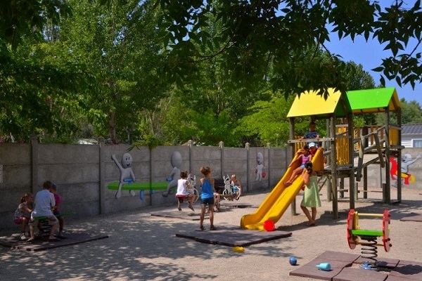 /campings/francia/languedoc-rosellon/gard/Eden/camping-l-eden-1485249986-xl.jpg