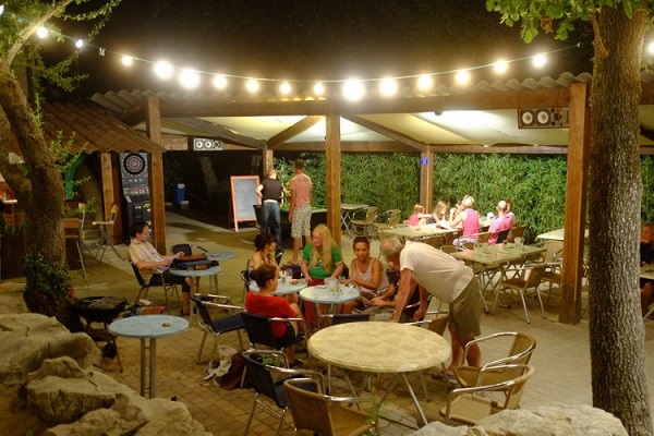 /campings/francia/languedoc-rosellon/gard/Universal/camping-universal-1483042124-xl.jpg