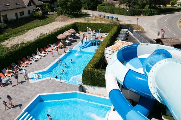 /campings/francia/rodano-alpes/camping-les-fontaines-1545383975-xl.jpg